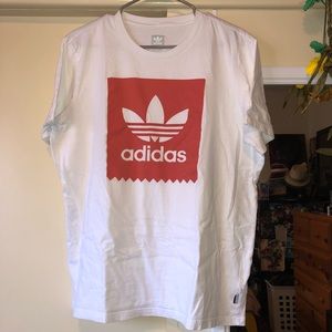 Men’s Adidas T-shirt size XL